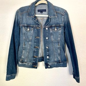 New Rock & Republic Denim Jacket Size Small ✨